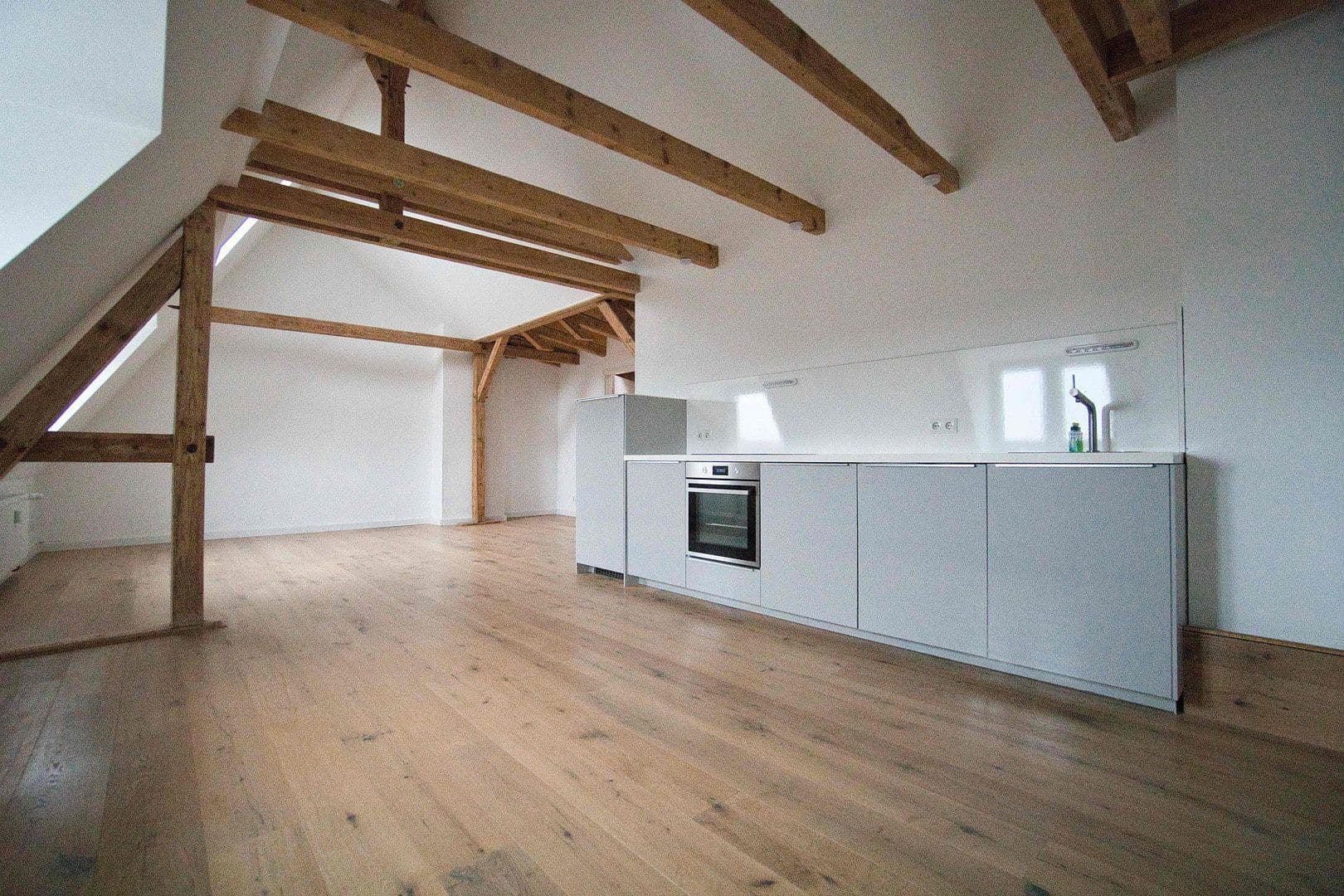 Predaj bytu 3-izbový 82 m², Eckernförder Str. 56, Kiel, Šlezvicko-Holštajnsko Predaj bytu 3-izbový 82 m², Eckernförder Str. 56, Kiel, Šlezvicko-Holštajnsko