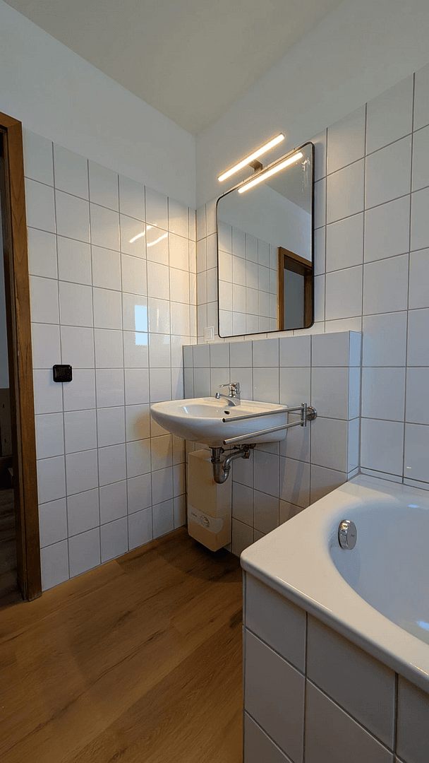 Prenájom bytu 1-izbový 49 m², Prinzess Luise Str. 75, Mülheim an der Ruhr, Severné Porýnie - Westfálsko Prenájom bytu 1-izbový 49 m², Prinzess Luise Str. 75, Mülheim an der Ruhr, Severné Porýnie - Westfálsko