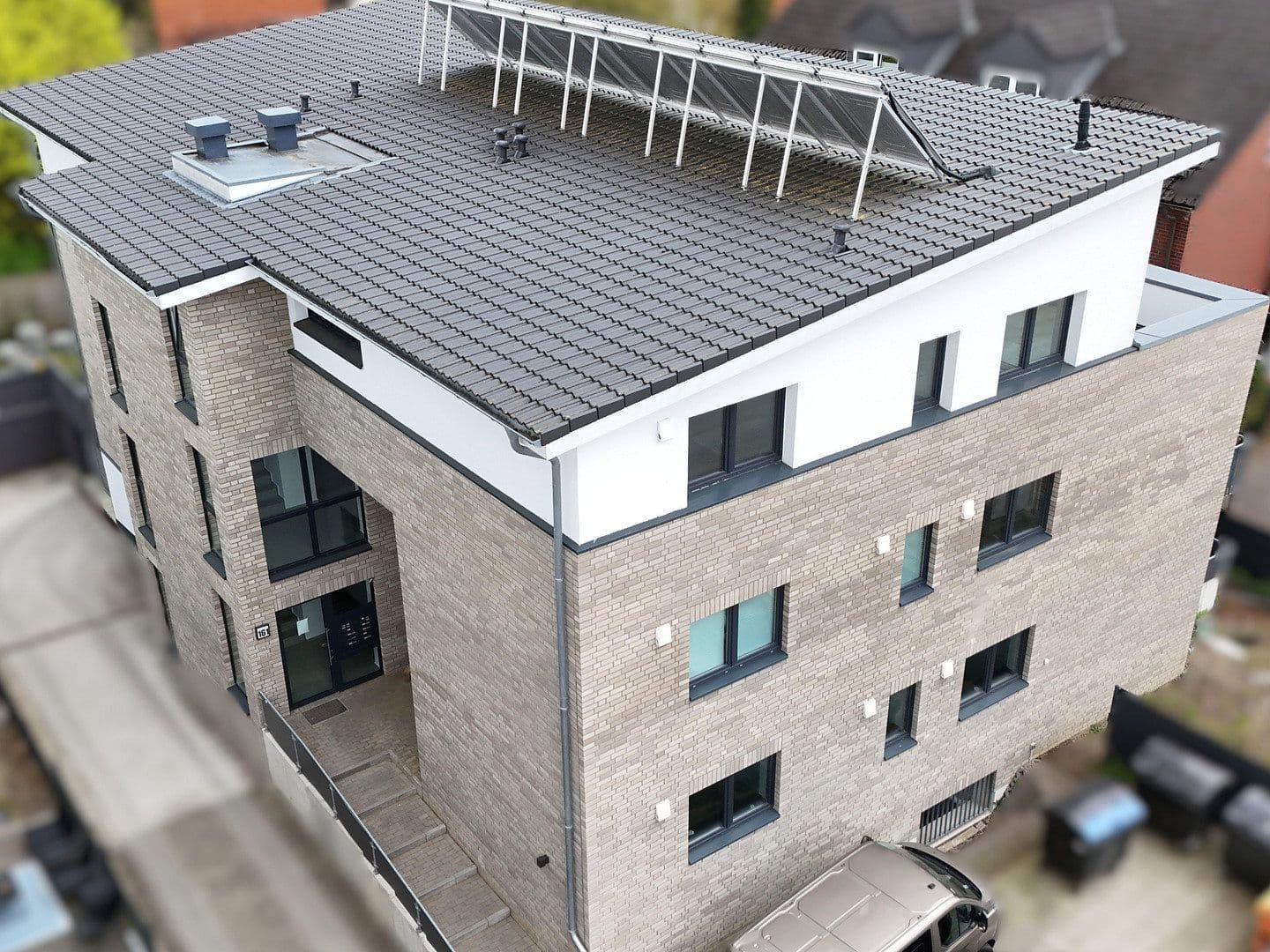 Predaj bytu 3-izbový 93 m², Norderstedt, Šlezvicko-Holštajnsko Predaj bytu 3-izbový 93 m², Norderstedt, Šlezvicko-Holštajnsko