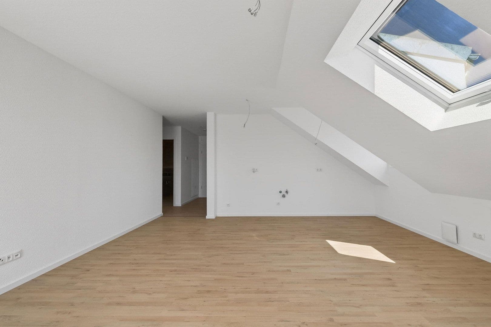 Predaj bytu 3-izbový 77 m², Bad Schönborn, Bádensko-Wurttembersko Predaj bytu 3-izbový 77 m², Bad Schönborn, Bádensko-Wurttembersko