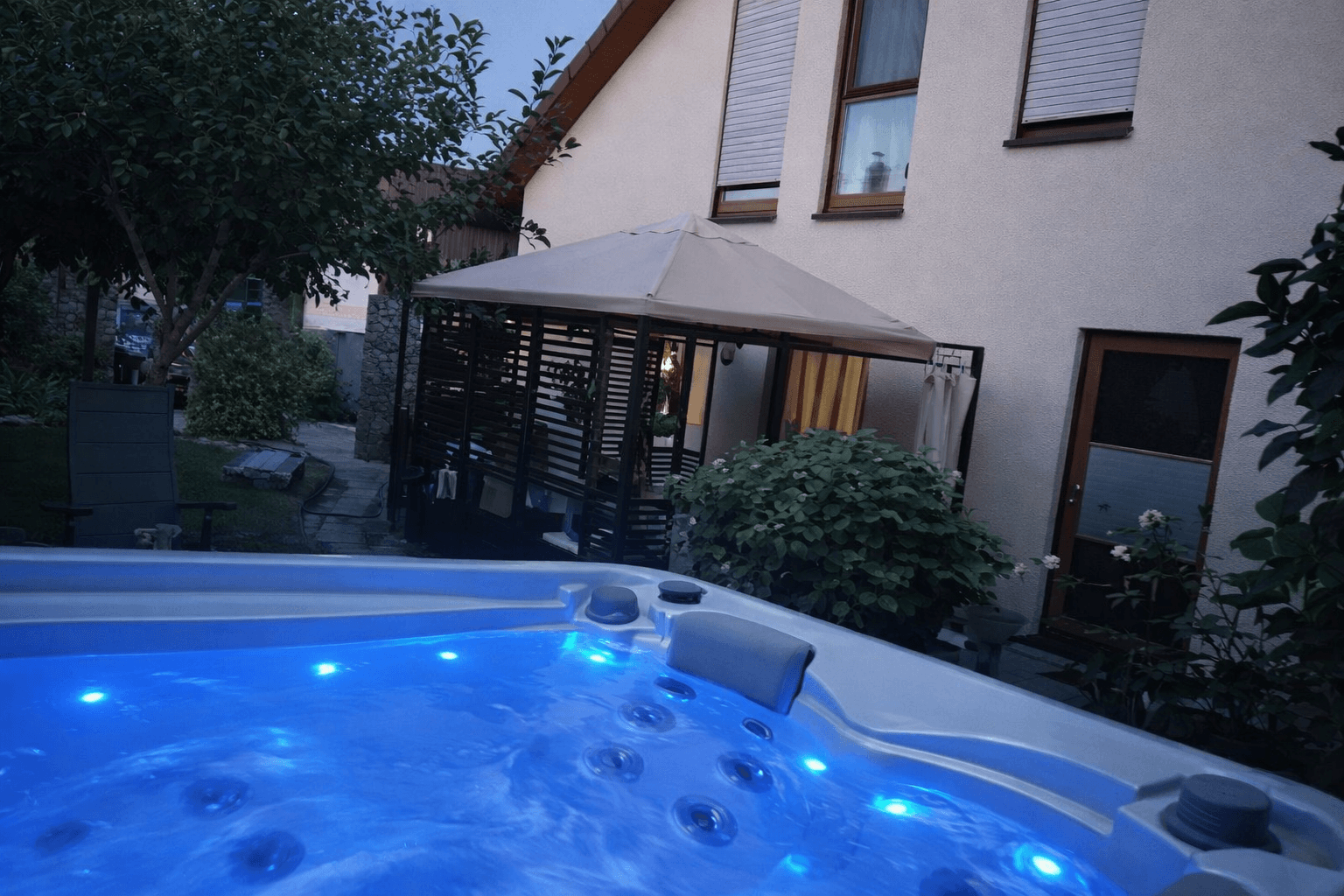 Predaj domu 163 m², pozemek 603 m², Büdingen, Hesensko Predaj domu 163 m², pozemek 603 m², Büdingen, Hesensko