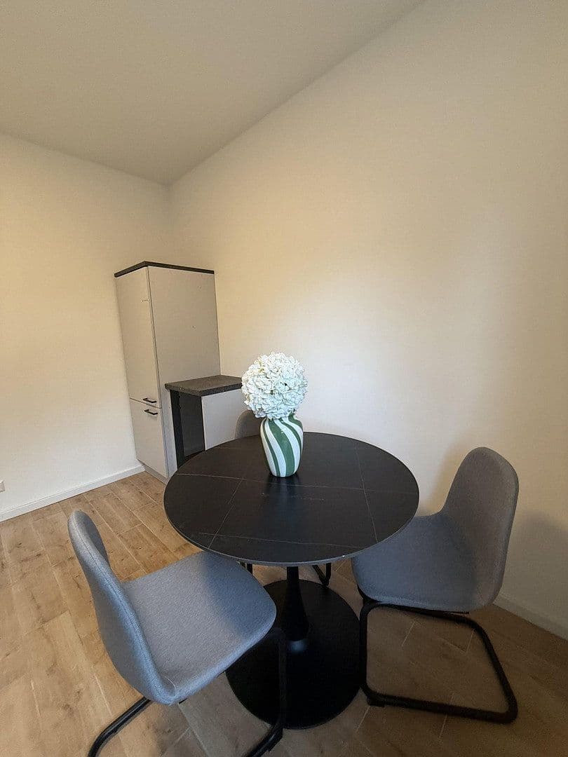 Prenájom bytu 3-izbový 71 m², Wiesbaden, Hesensko Prenájom bytu 3-izbový 71 m², Wiesbaden, Hesensko