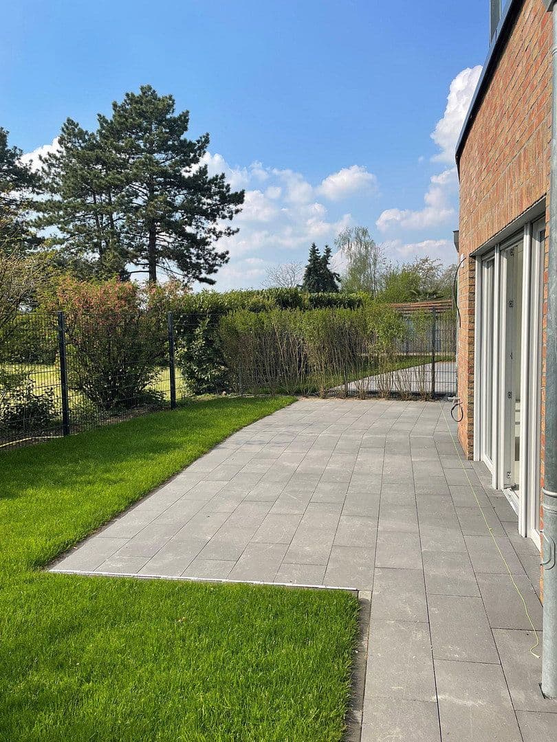 Prenájom bytu 3-izbový 122 m², Kempen, Severné Porýnie - Westfálsko Prenájom bytu 3-izbový 122 m², Kempen, Severné Porýnie - Westfálsko