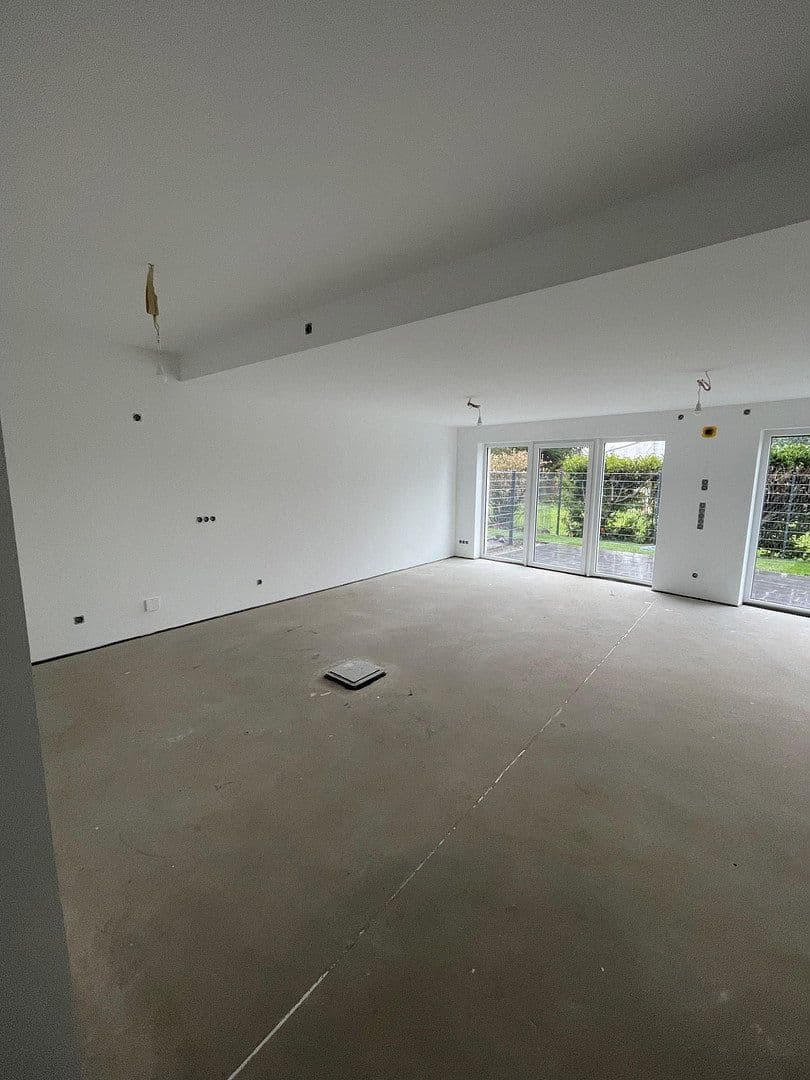 Prenájom bytu 3-izbový 122 m², Kempen, Severné Porýnie - Westfálsko Prenájom bytu 3-izbový 122 m², Kempen, Severné Porýnie - Westfálsko