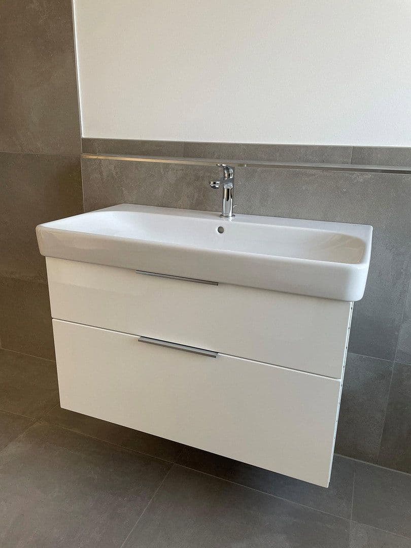 Prenájom bytu 3-izbový 122 m², Kempen, Severné Porýnie - Westfálsko Prenájom bytu 3-izbový 122 m², Kempen, Severné Porýnie - Westfálsko