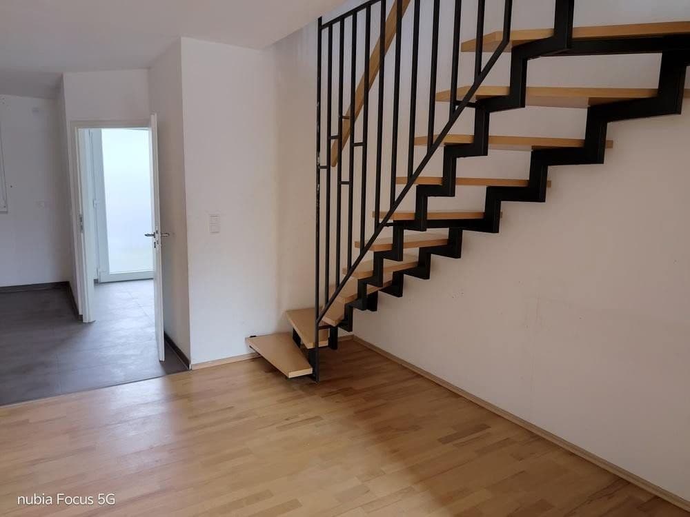 Predaj domu 141 m², pozemek 190 m², Weinheim, Bádensko-Wurttembersko Predaj domu 141 m², pozemek 190 m², Weinheim, Bádensko-Wurttembersko