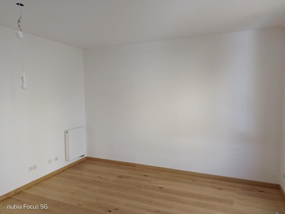 Predaj domu 141 m², pozemek 190 m², Weinheim, Bádensko-Wurttembersko Predaj domu 141 m², pozemek 190 m², Weinheim, Bádensko-Wurttembersko