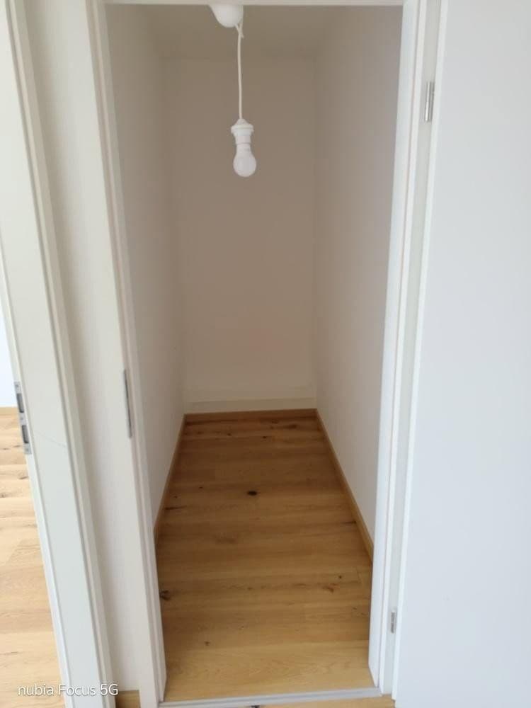 Predaj domu 141 m², pozemek 190 m², Mierendorffstraße 3/3, Weinheim, Bádensko-Wurttembersko Predaj domu 141 m², pozemek 190 m², Mierendorffstraße 3/3, Weinheim, Bádensko-Wurttembersko
