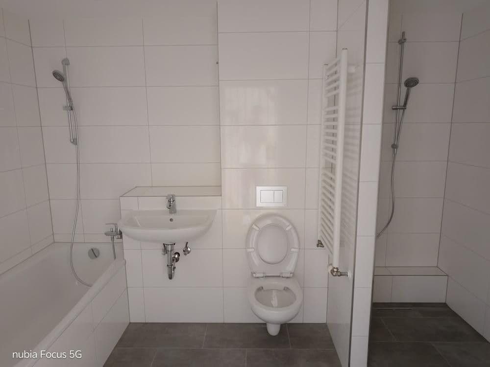 Predaj domu 141 m², pozemek 190 m², Mierendorffstraße 3/3, Weinheim, Bádensko-Wurttembersko Predaj domu 141 m², pozemek 190 m², Mierendorffstraße 3/3, Weinheim, Bádensko-Wurttembersko
