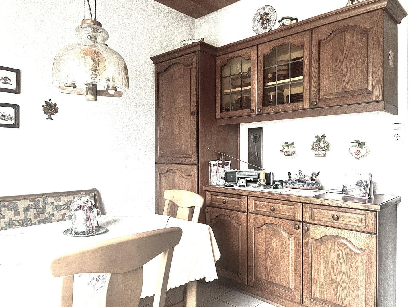 Prenájom bytu 3-izbový 95 m², Herzogenriedstraße 23, Mannheim, Bádensko-Wurttembersko Prenájom bytu 3-izbový 95 m², Herzogenriedstraße 23, Mannheim, Bádensko-Wurttembersko