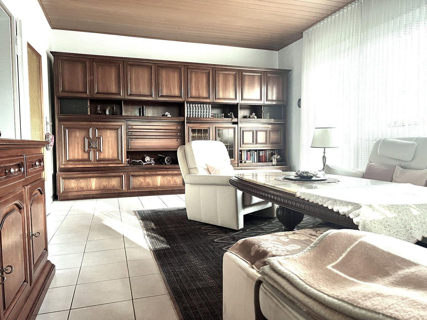 Prenájom bytu 3-izbový 95 m², Herzogenriedstraße 23, Mannheim, Bádensko-Wurttembersko Prenájom bytu 3-izbový 95 m², Herzogenriedstraße 23, Mannheim, Bádensko-Wurttembersko