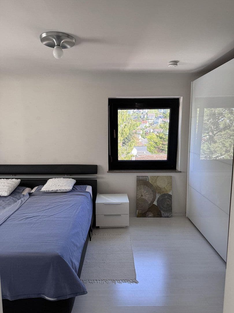 Predaj domu 114 m², pozemek 314 m², Hainbuchenweg, 36, Leonberg, Bádensko-Wurttembersko Predaj domu 114 m², pozemek 314 m², Hainbuchenweg, 36, Leonberg, Bádensko-Wurttembersko
