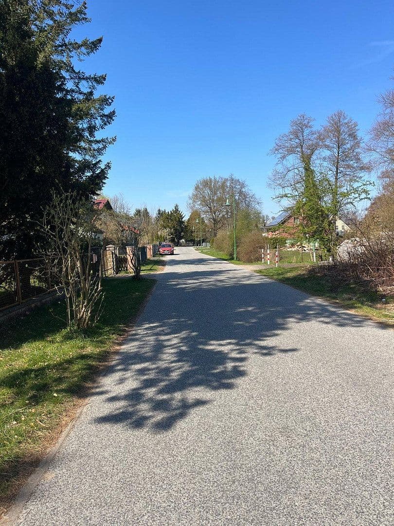 Predaj pozemku 1.293 m², Königs Wusterhausen, Brandenbursko Predaj pozemku 1.293 m², Königs Wusterhausen, Brandenbursko