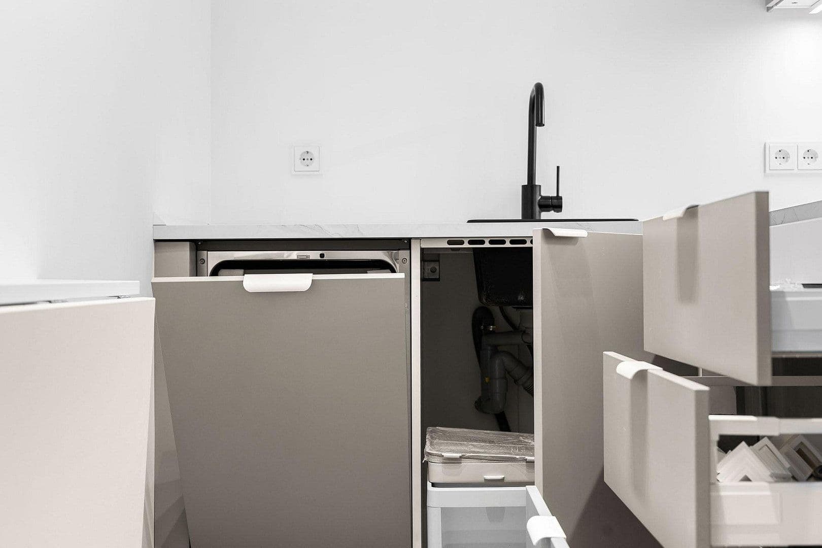 Predaj bytu 4-izbový 64 m², München, Bavorsko Predaj bytu 4-izbový 64 m², München, Bavorsko