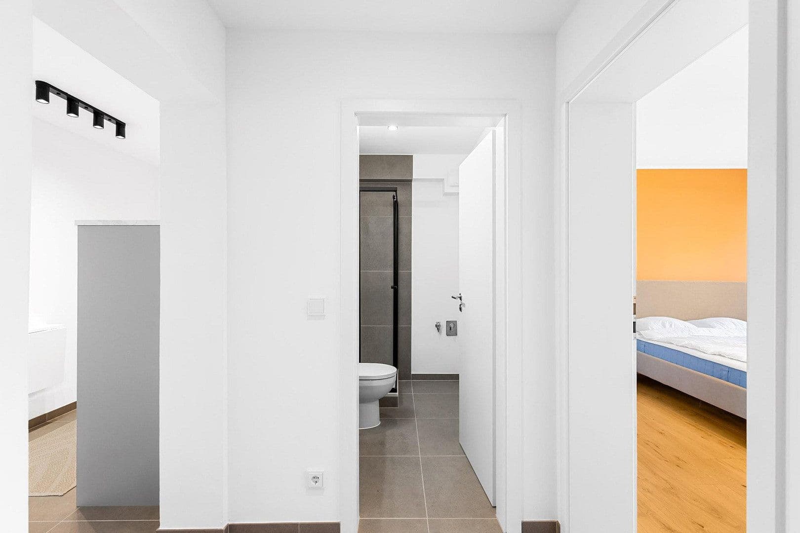 Predaj bytu 4-izbový 64 m², München, Bavorsko Predaj bytu 4-izbový 64 m², München, Bavorsko