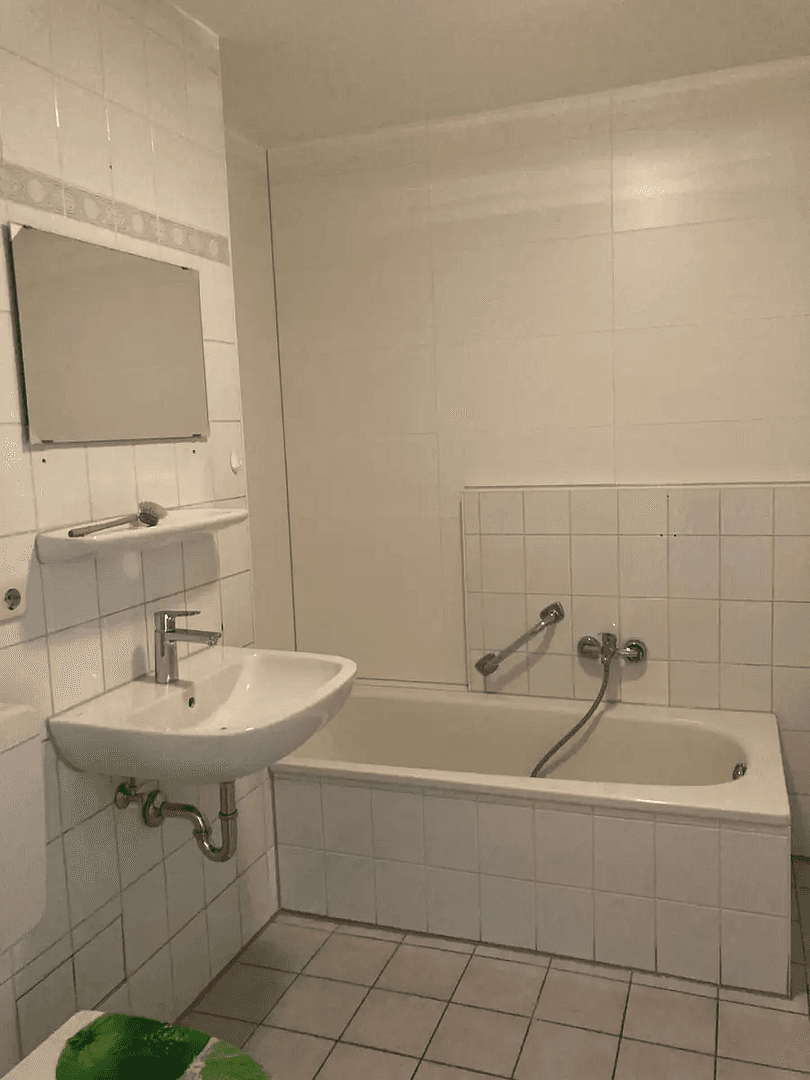 Prenájom bytu 2-izbový 47 m², Heilbronn, Bádensko-Wurttembersko Prenájom bytu 2-izbový 47 m², Heilbronn, Bádensko-Wurttembersko