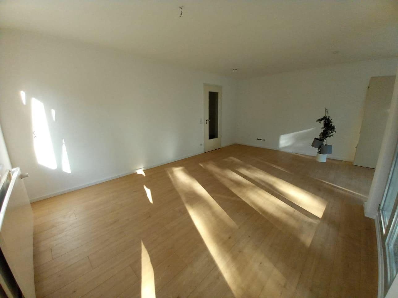 Prenájom bytu 3-izbový 88 m², Kurallee 20, Bernau, Brandenbursko Prenájom bytu 3-izbový 88 m², Kurallee 20, Bernau, Brandenbursko