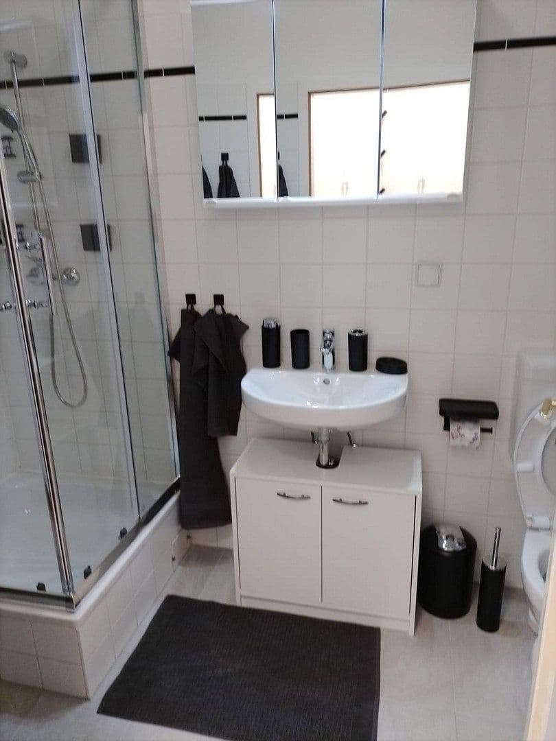 Prenájom bytu 1-izbový 36 m², Finowstraße 24, Berlin, Berlín Prenájom bytu 1-izbový 36 m², Finowstraße 24, Berlin, Berlín