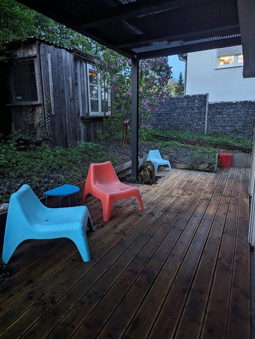 Predaj domu 250 m², pozemek 571 m², Korntal-Münchingen, Bádensko-Wurttembersko Predaj domu 250 m², pozemek 571 m², Korntal-Münchingen, Bádensko-Wurttembersko