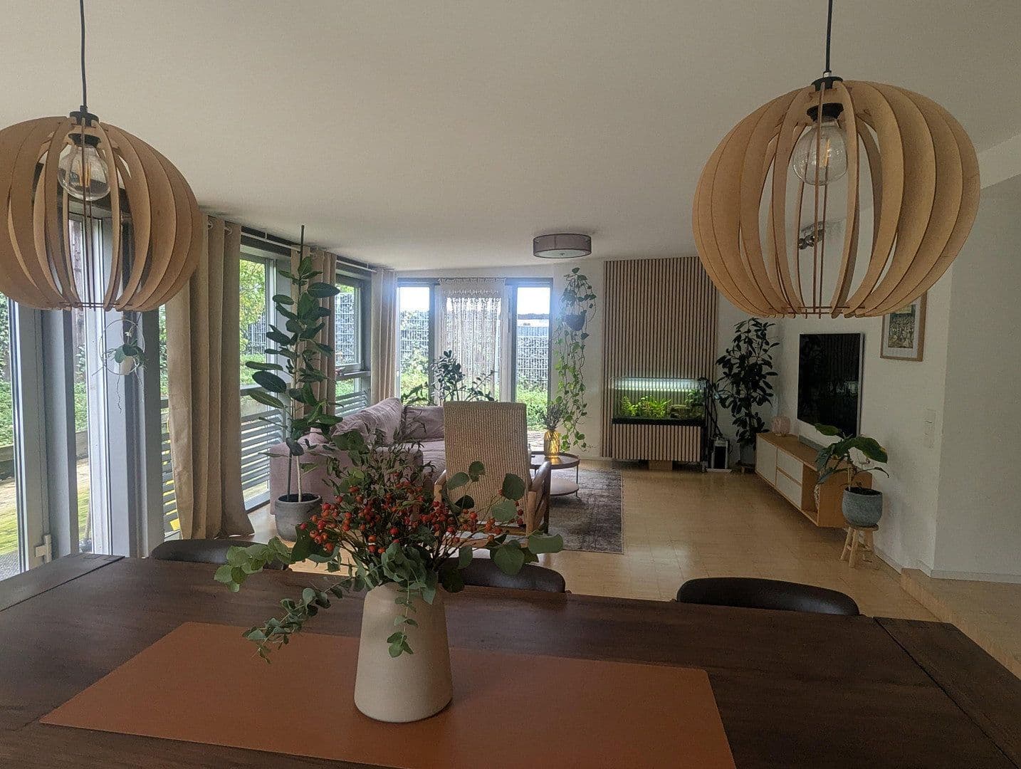 Predaj domu 250 m², pozemek 571 m², Korntal-Münchingen, Bádensko-Wurttembersko Predaj domu 250 m², pozemek 571 m², Korntal-Münchingen, Bádensko-Wurttembersko