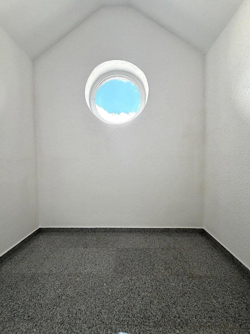 Prenájom bytu 3-izbový 72 m², Hauptstr. 22, Goddert, Porýnie-Falcko Prenájom bytu 3-izbový 72 m², Hauptstr. 22, Goddert, Porýnie-Falcko