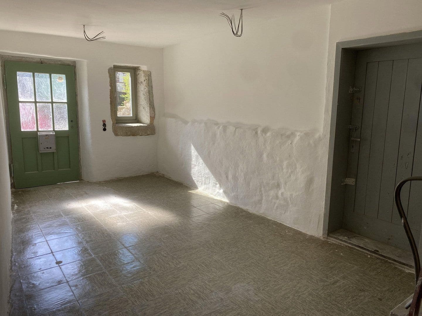 Predaj domu 164 m², pozemek 400 m², Rottenburg am Neckar, Bádensko-Wurttembersko Predaj domu 164 m², pozemek 400 m², Rottenburg am Neckar, Bádensko-Wurttembersko