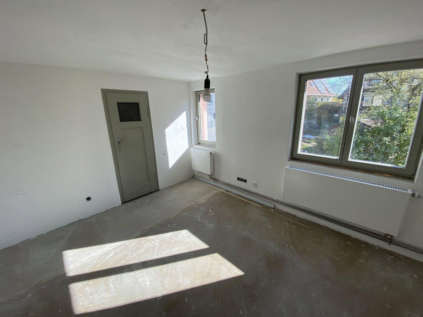 Predaj domu 164 m², pozemek 400 m², Rottenburg am Neckar, Bádensko-Wurttembersko Predaj domu 164 m², pozemek 400 m², Rottenburg am Neckar, Bádensko-Wurttembersko