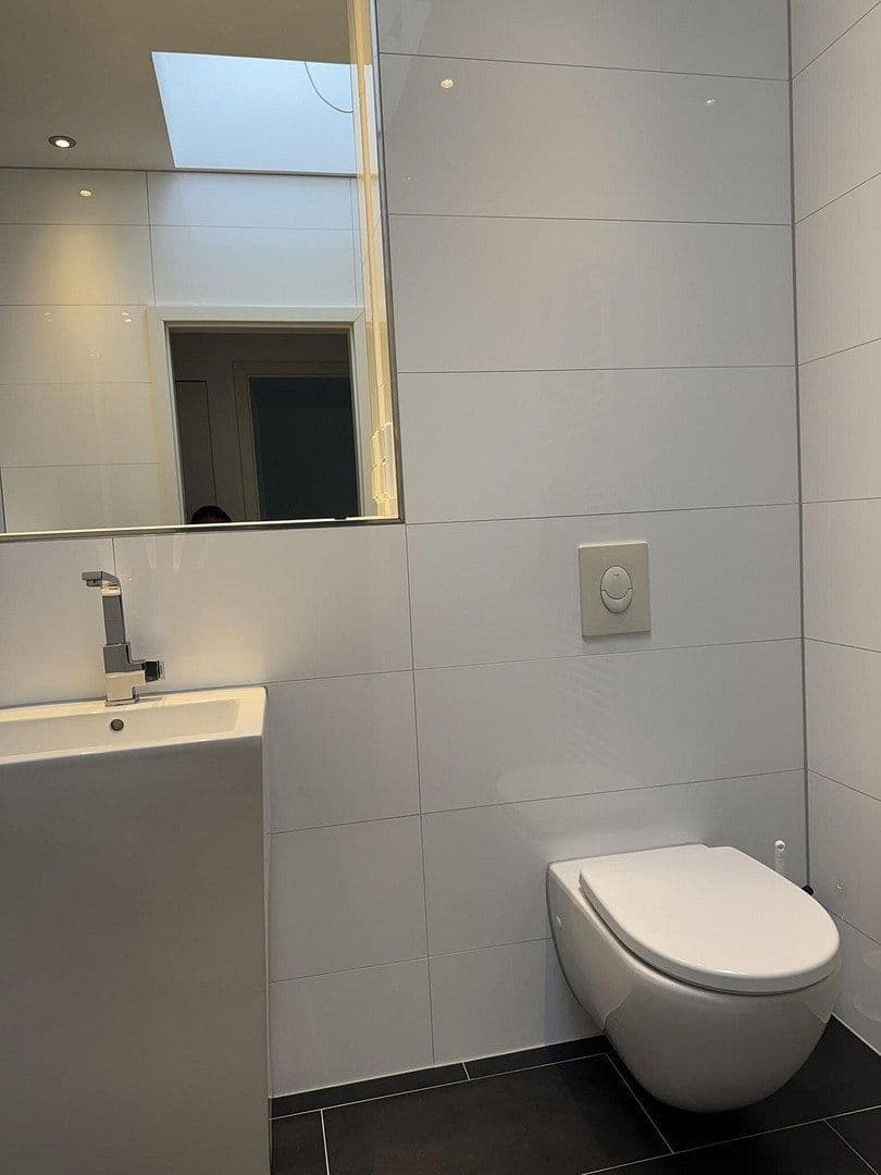 Predaj domu 110 m², pozemek 787 m², Berlin, Berlín Predaj domu 110 m², pozemek 787 m², Berlin, Berlín