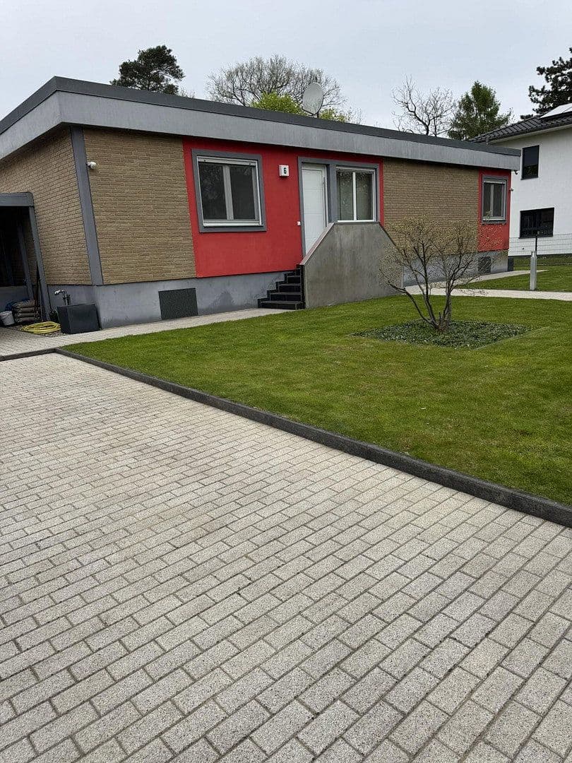 Predaj domu 110 m², pozemek 787 m², Berlin, Berlín Predaj domu 110 m², pozemek 787 m², Berlin, Berlín