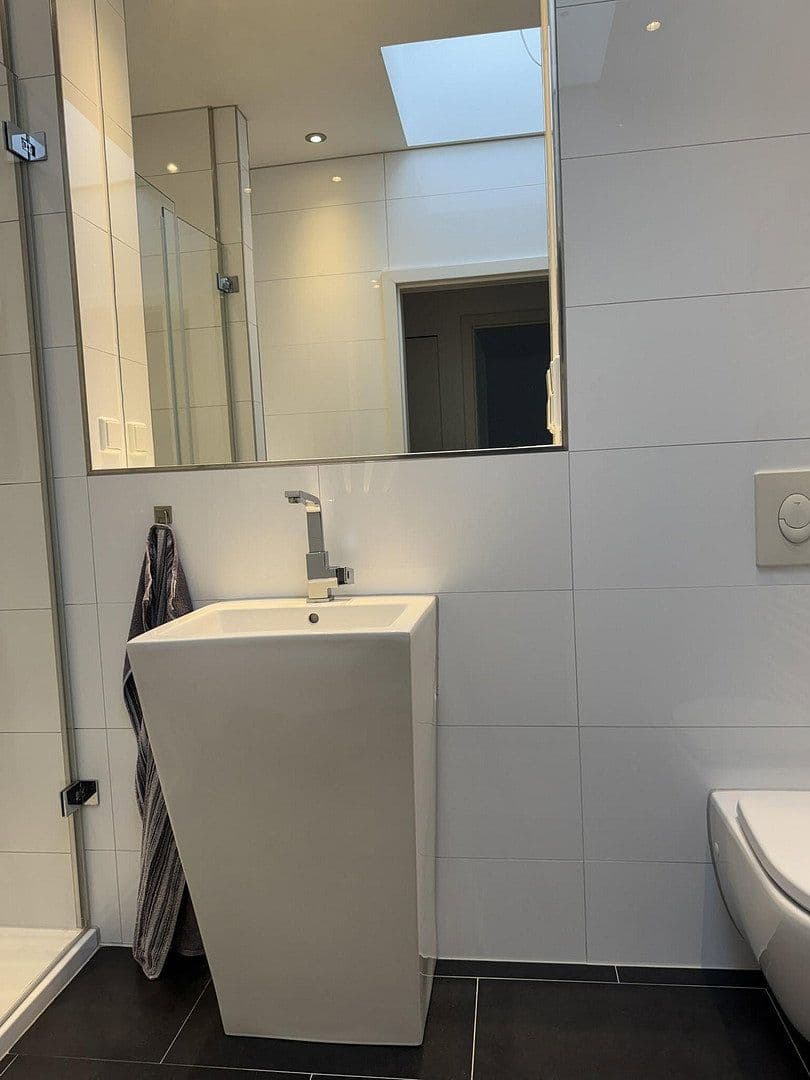 Predaj domu 110 m², pozemek 787 m², Berlin, Berlín Predaj domu 110 m², pozemek 787 m², Berlin, Berlín