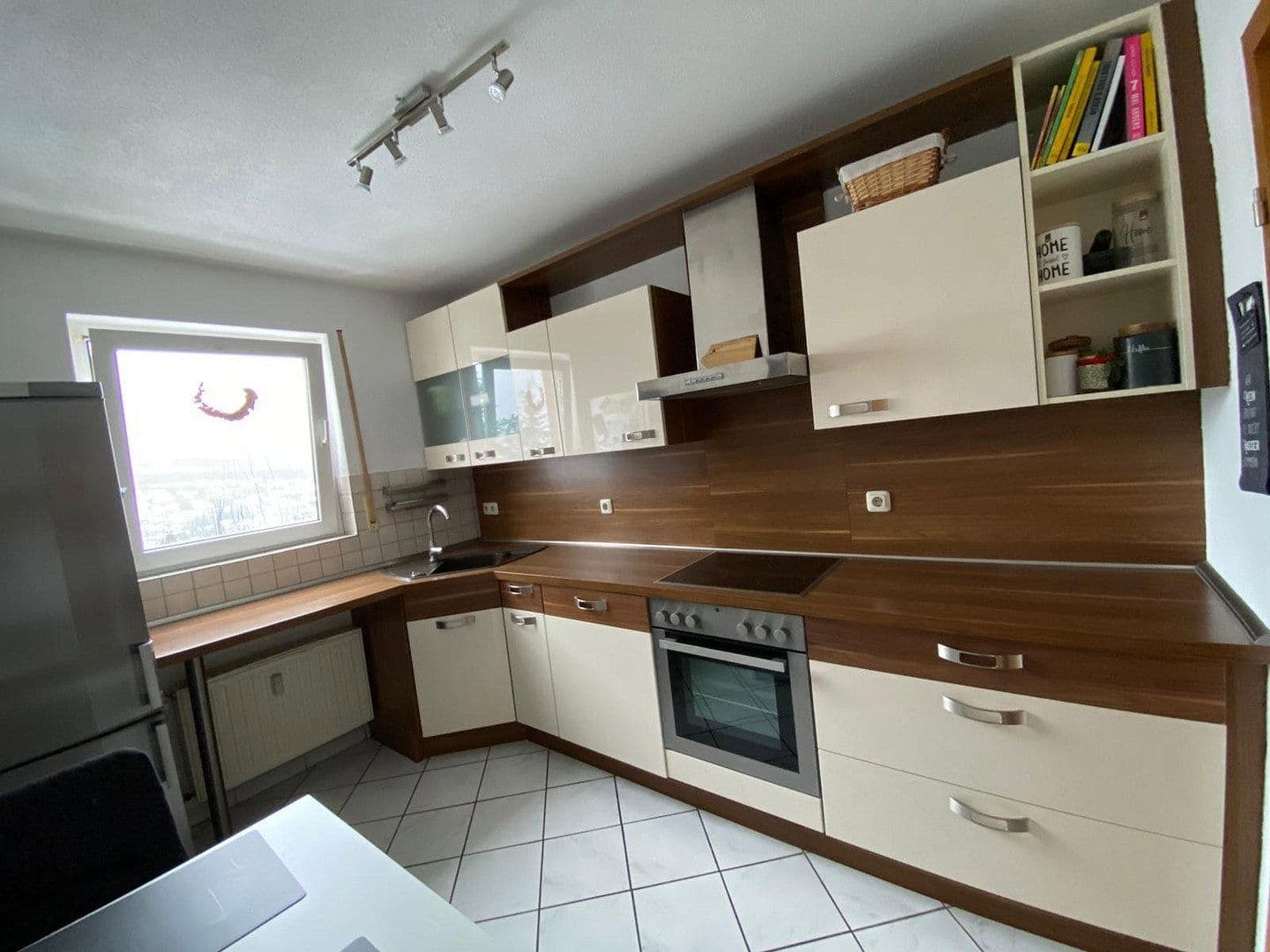 Prenájom bytu 4-izbový 85 m², Carl-Diem-Straße 34, Neuenrade, Severné Porýnie - Westfálsko Prenájom bytu 4-izbový 85 m², Carl-Diem-Straße 34, Neuenrade, Severné Porýnie - Westfálsko