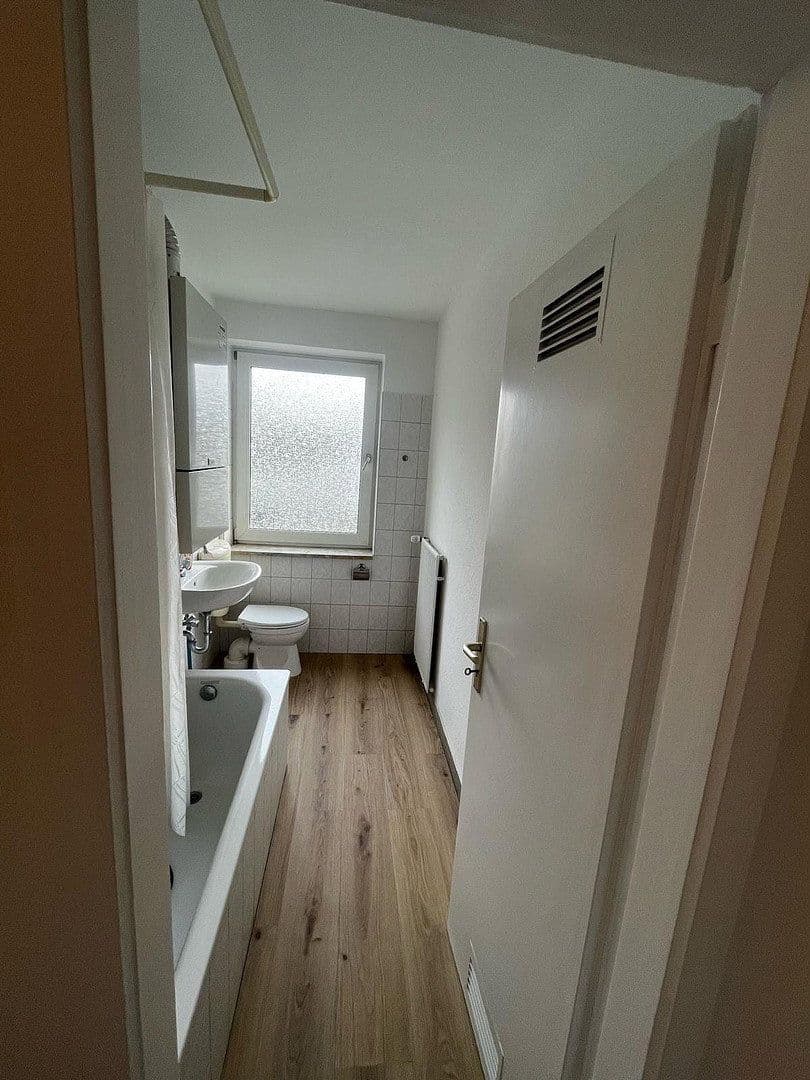 Prenájom bytu 2-izbový 45 m², Rehmstr., Osnabrück, Dolné Sasko Prenájom bytu 2-izbový 45 m², Rehmstr., Osnabrück, Dolné Sasko