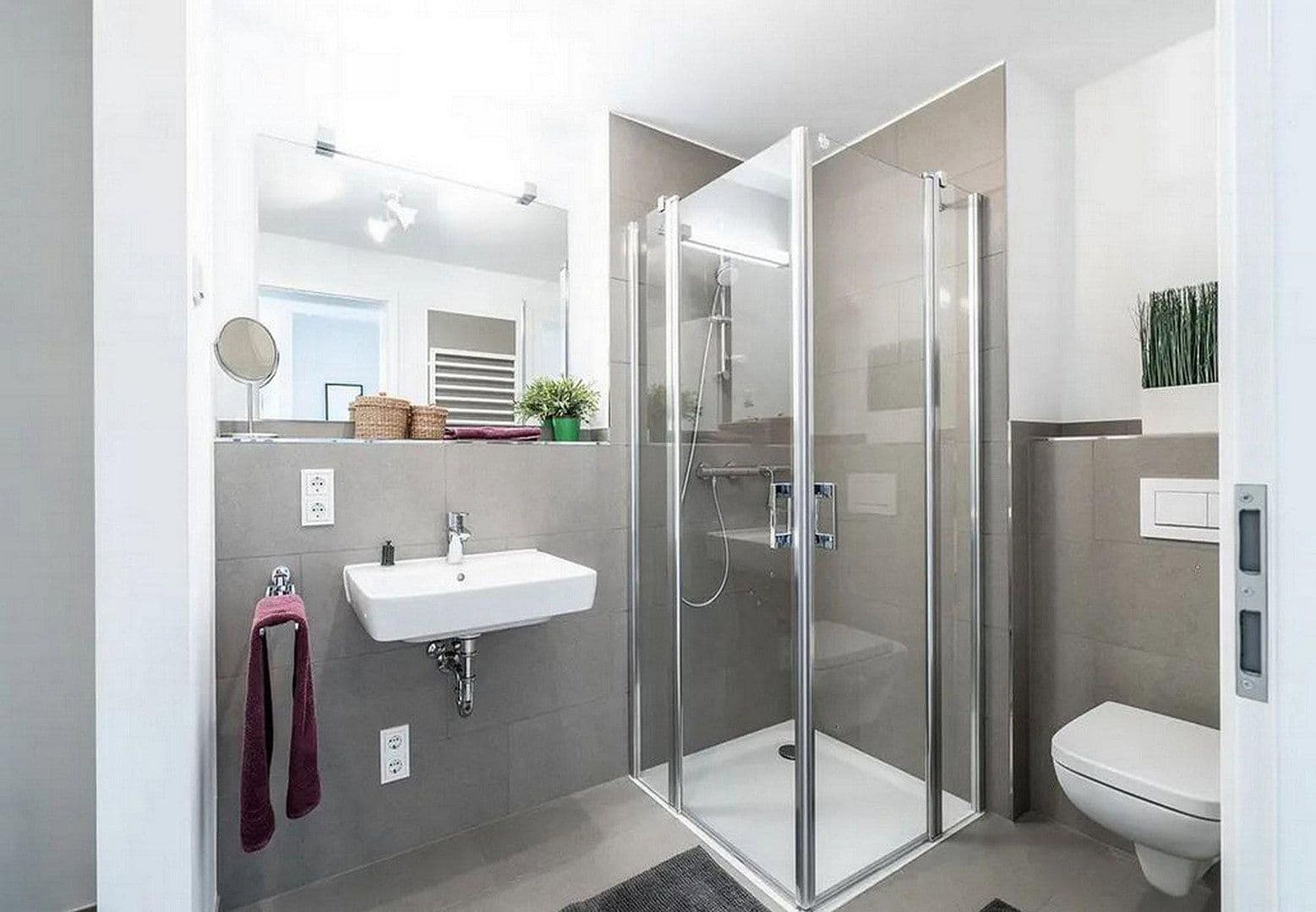 Prenájom bytu 3-izbový 67 m², Agrippastraße 16, Köln, Severné Porýnie - Westfálsko Prenájom bytu 3-izbový 67 m², Agrippastraße 16, Köln, Severné Porýnie - Westfálsko