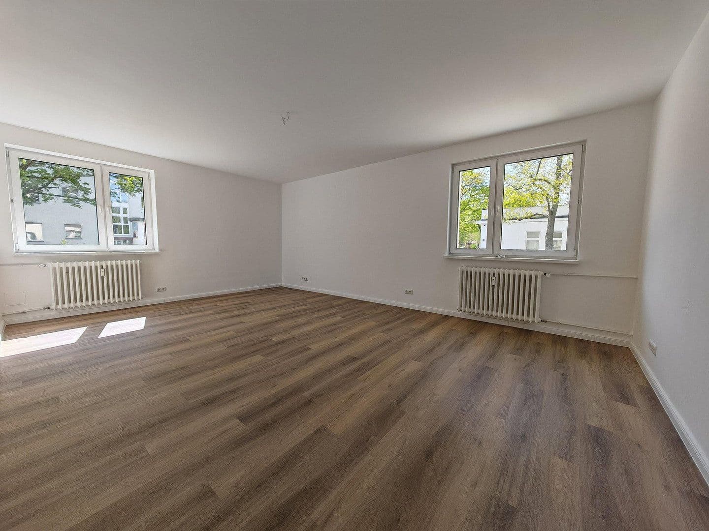 Prenájom kancelárie 98 m², Berlin, Berlín Prenájom kancelárie 98 m², Berlin, Berlín