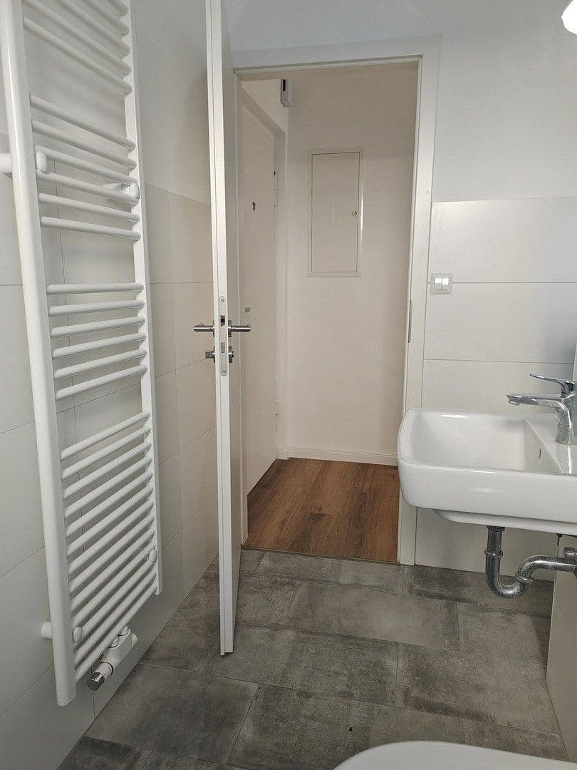 Prenájom kancelárie 98 m², Berlin, Berlín Prenájom kancelárie 98 m², Berlin, Berlín