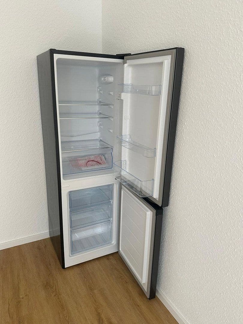 Prenájom bytu 1-izbový 38 m², Frankfurter Str. 14, Bad Vilbel, Hesensko Prenájom bytu 1-izbový 38 m², Frankfurter Str. 14, Bad Vilbel, Hesensko