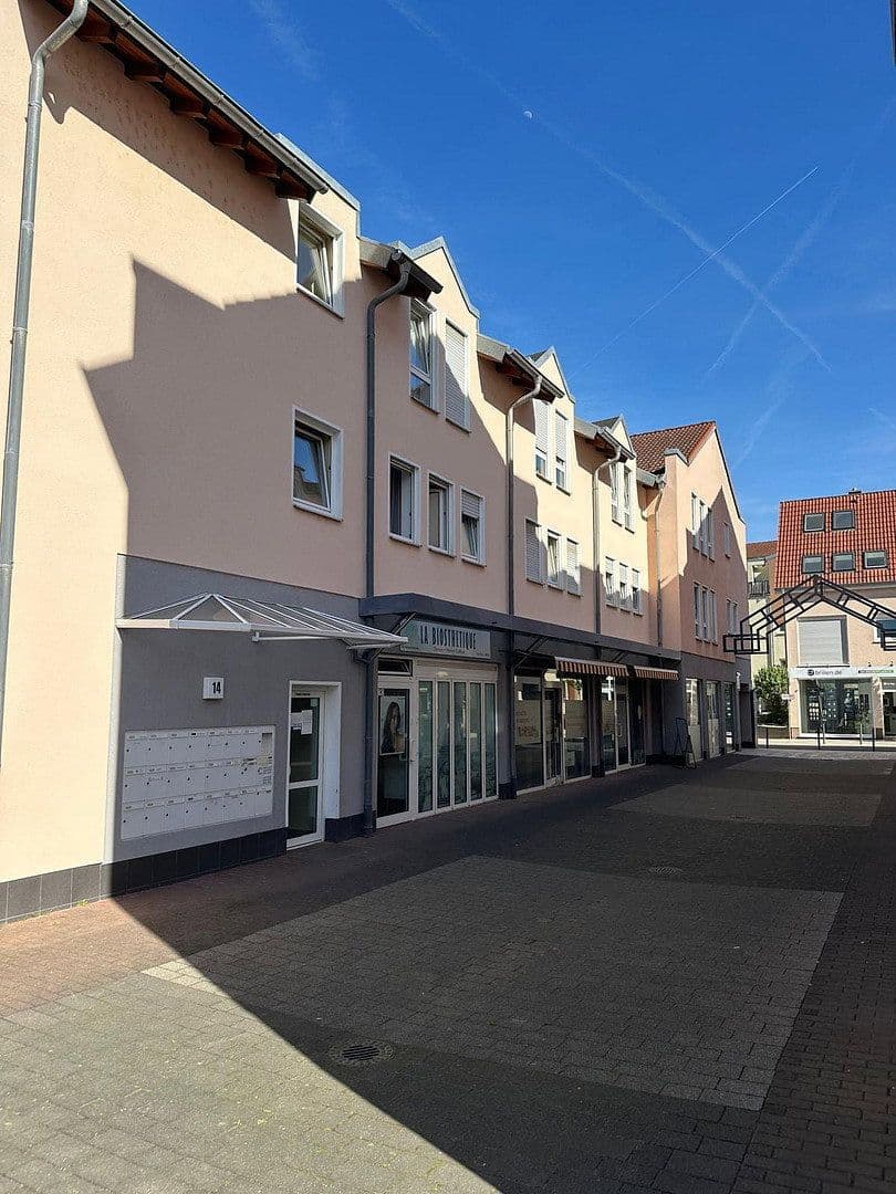 Prenájom bytu 1-izbový 38 m², Frankfurter Str. 14, Bad Vilbel, Hesensko Prenájom bytu 1-izbový 38 m², Frankfurter Str. 14, Bad Vilbel, Hesensko