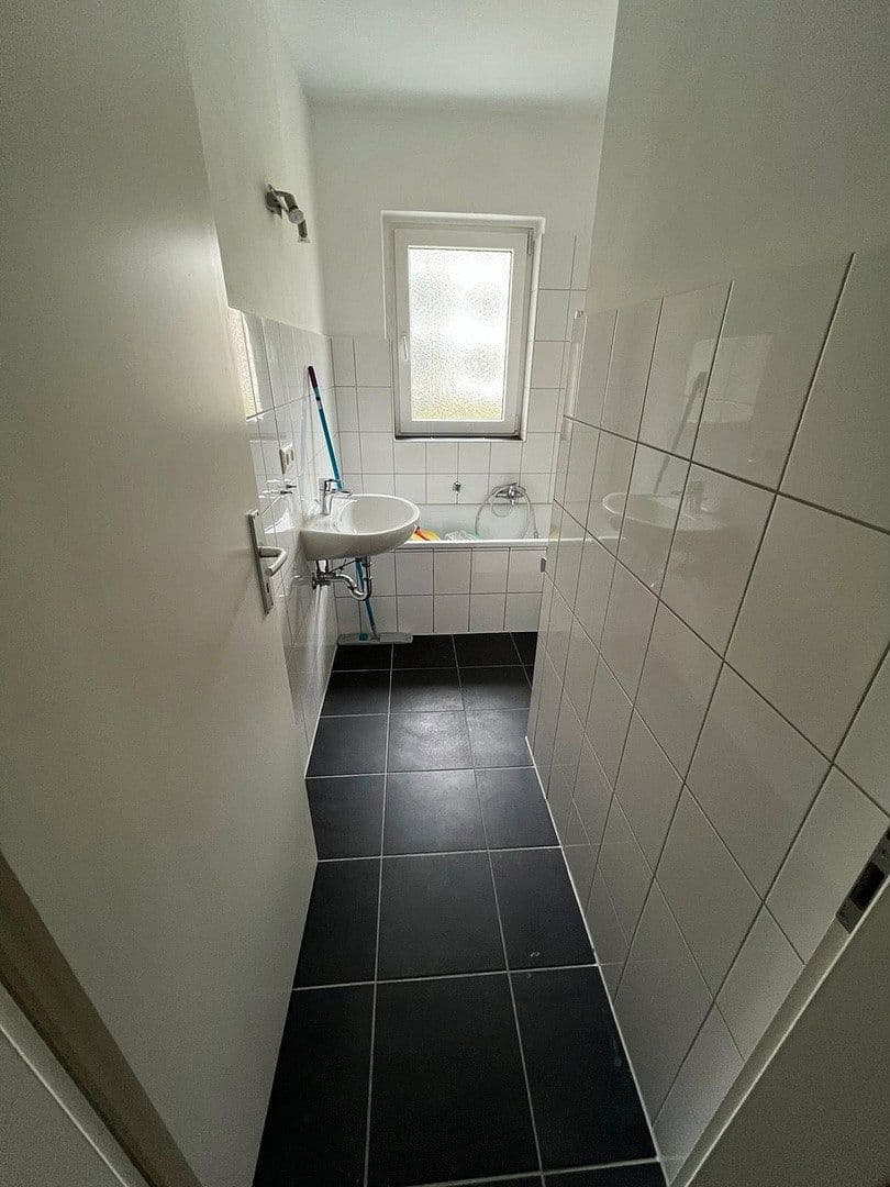 Prenájom bytu 3-izbový 64 m², Bielefeld, Severné Porýnie - Westfálsko Prenájom bytu 3-izbový 64 m², Bielefeld, Severné Porýnie - Westfálsko