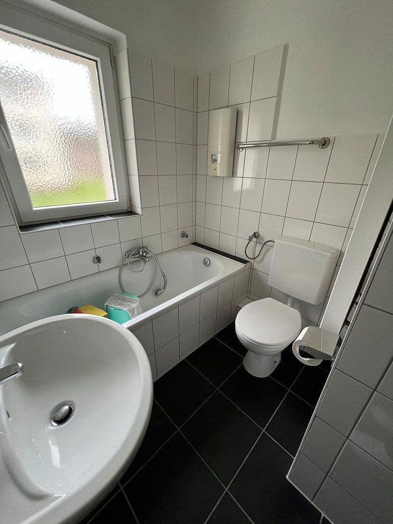 Prenájom bytu 3-izbový 64 m², Bielefeld, Severné Porýnie - Westfálsko Prenájom bytu 3-izbový 64 m², Bielefeld, Severné Porýnie - Westfálsko