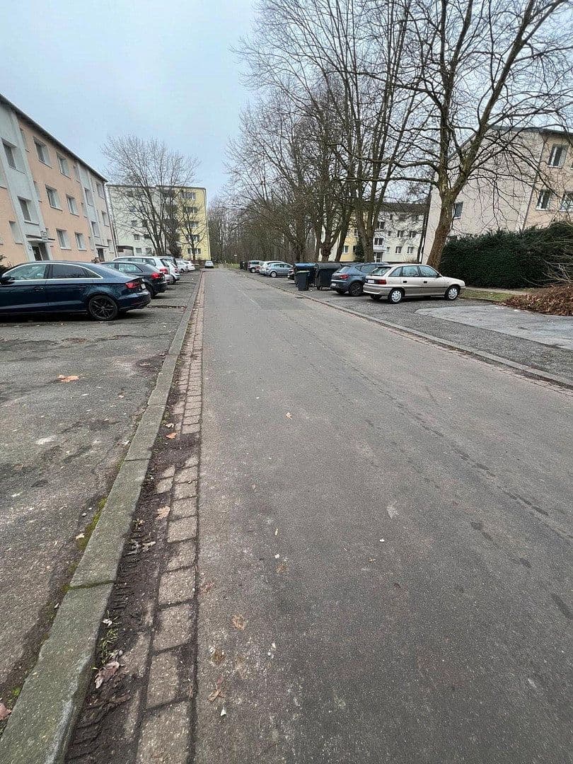 Prenájom bytu 3-izbový 64 m², Bielefeld, Severné Porýnie - Westfálsko Prenájom bytu 3-izbový 64 m², Bielefeld, Severné Porýnie - Westfálsko