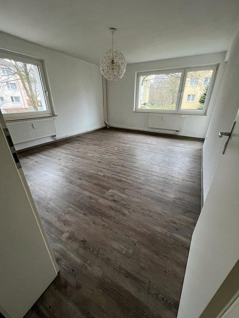 Prenájom bytu 3-izbový 64 m², Bielefeld, Severné Porýnie - Westfálsko Prenájom bytu 3-izbový 64 m², Bielefeld, Severné Porýnie - Westfálsko