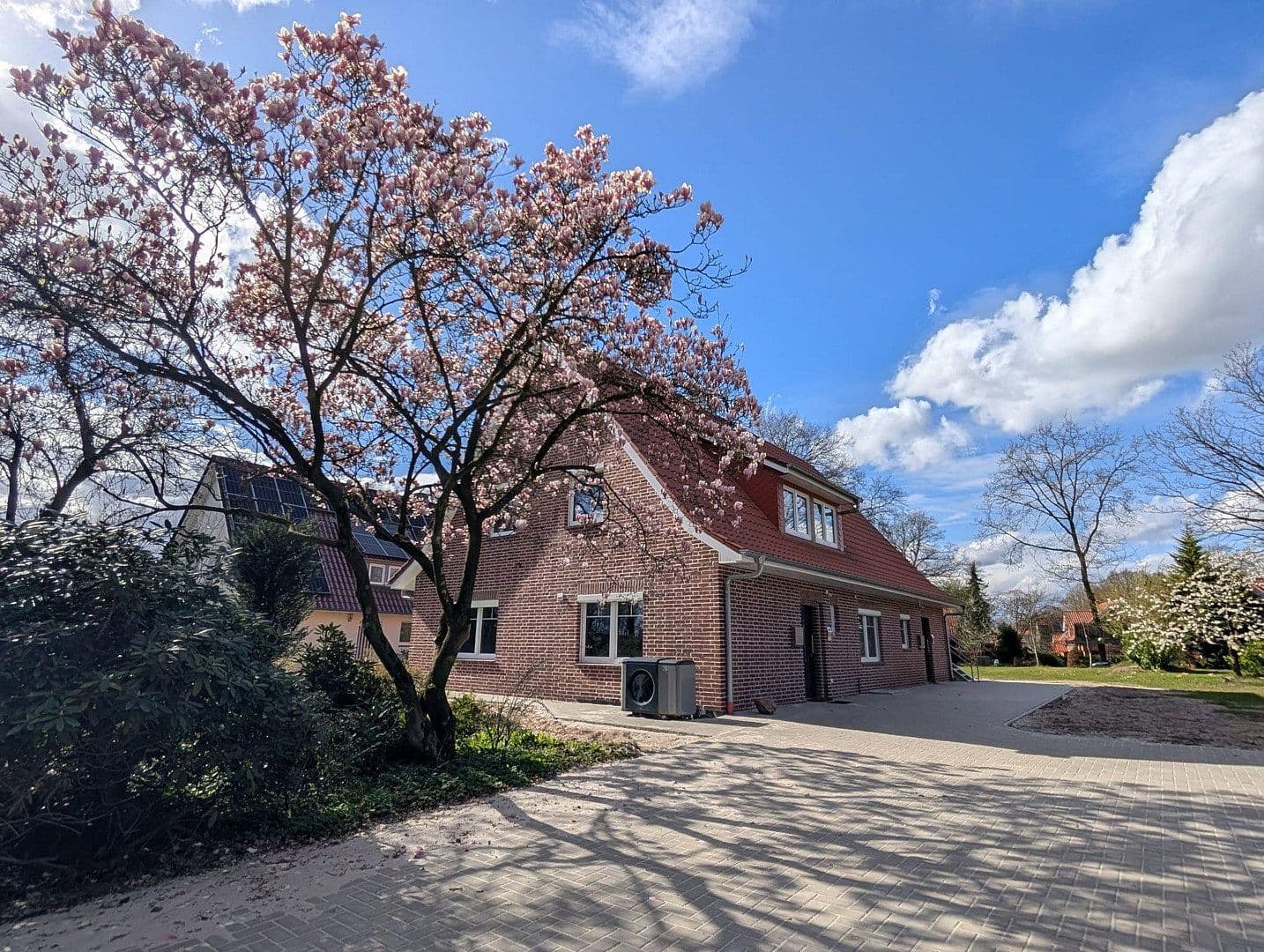 Prenájom domu 130 m², pozemek 1 m², Löningen, Dolné Sasko Prenájom domu 130 m², pozemek 1 m², Löningen, Dolné Sasko