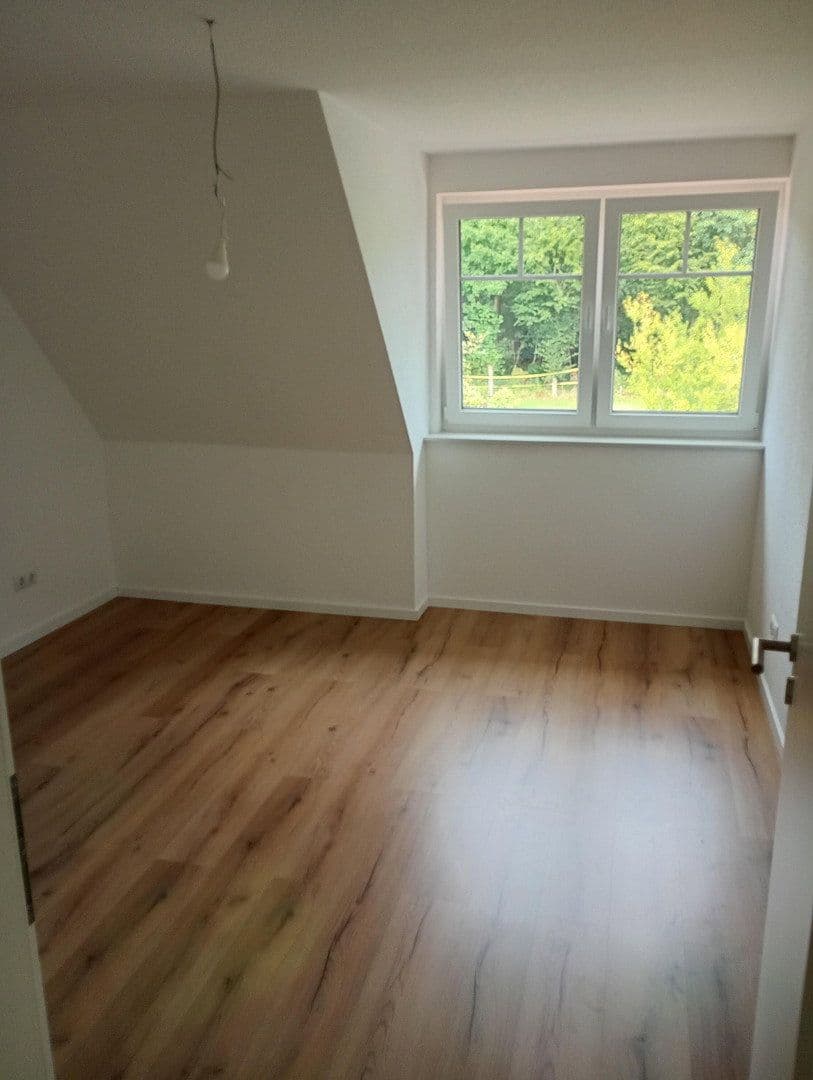 Prenájom domu 130 m², pozemek 1 m², Löningen, Dolné Sasko Prenájom domu 130 m², pozemek 1 m², Löningen, Dolné Sasko