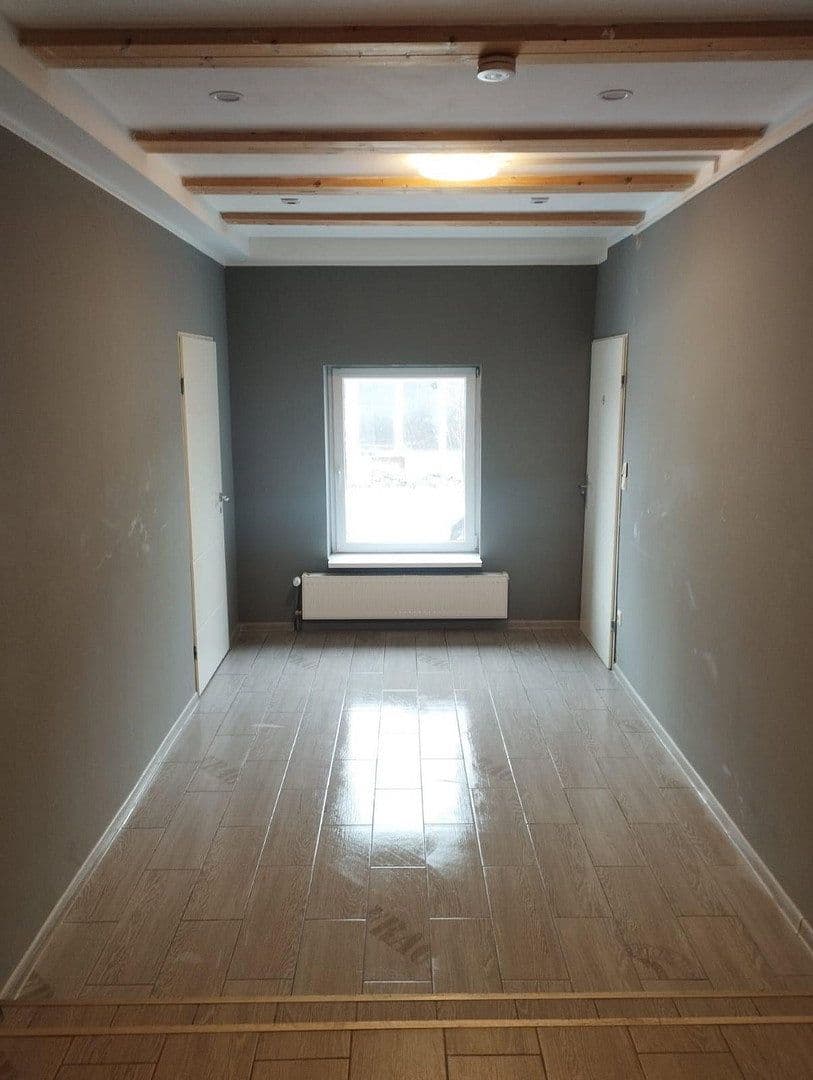 Prenájom domu 500 m², pozemek 2.500 m², Eichstädter Chaussee 12, Oberkrämer, Brandenbursko Prenájom domu 500 m², pozemek 2.500 m², Eichstädter Chaussee 12, Oberkrämer, Brandenbursko
