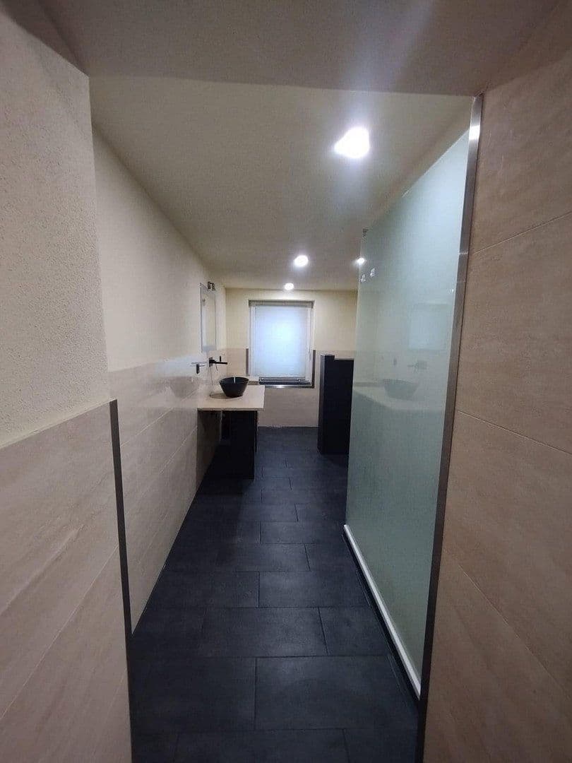 Prenájom domu 500 m², pozemek 2.500 m², Eichstädter Chaussee 12, Oberkrämer, Brandenbursko Prenájom domu 500 m², pozemek 2.500 m², Eichstädter Chaussee 12, Oberkrämer, Brandenbursko