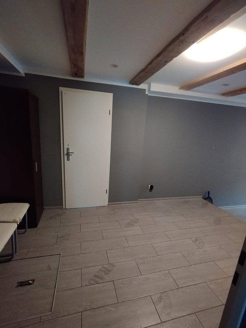 Prenájom domu 500 m², pozemek 2.500 m², Eichstädter Chaussee 12, Oberkrämer, Brandenbursko Prenájom domu 500 m², pozemek 2.500 m², Eichstädter Chaussee 12, Oberkrämer, Brandenbursko
