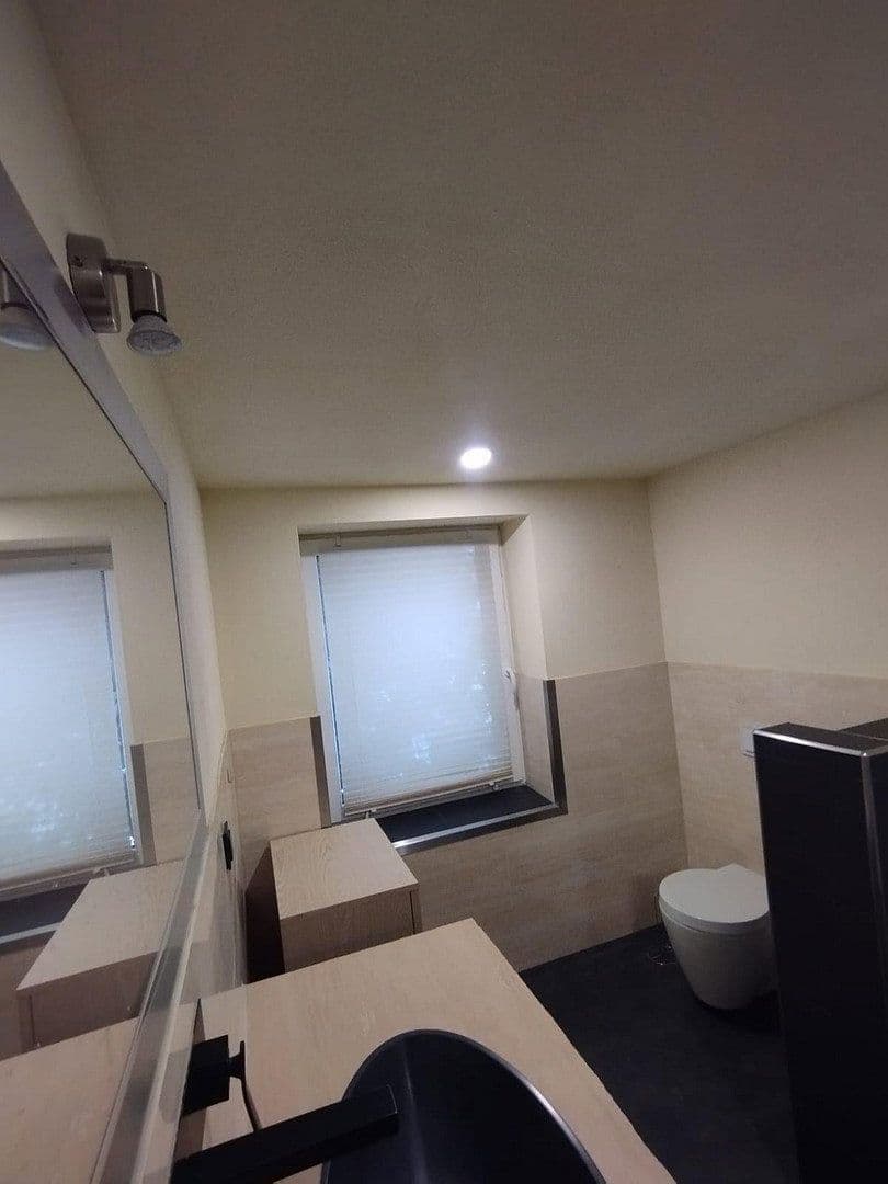 Prenájom domu 500 m², pozemek 2.500 m², Eichstädter Chaussee 12, Oberkrämer, Brandenbursko Prenájom domu 500 m², pozemek 2.500 m², Eichstädter Chaussee 12, Oberkrämer, Brandenbursko