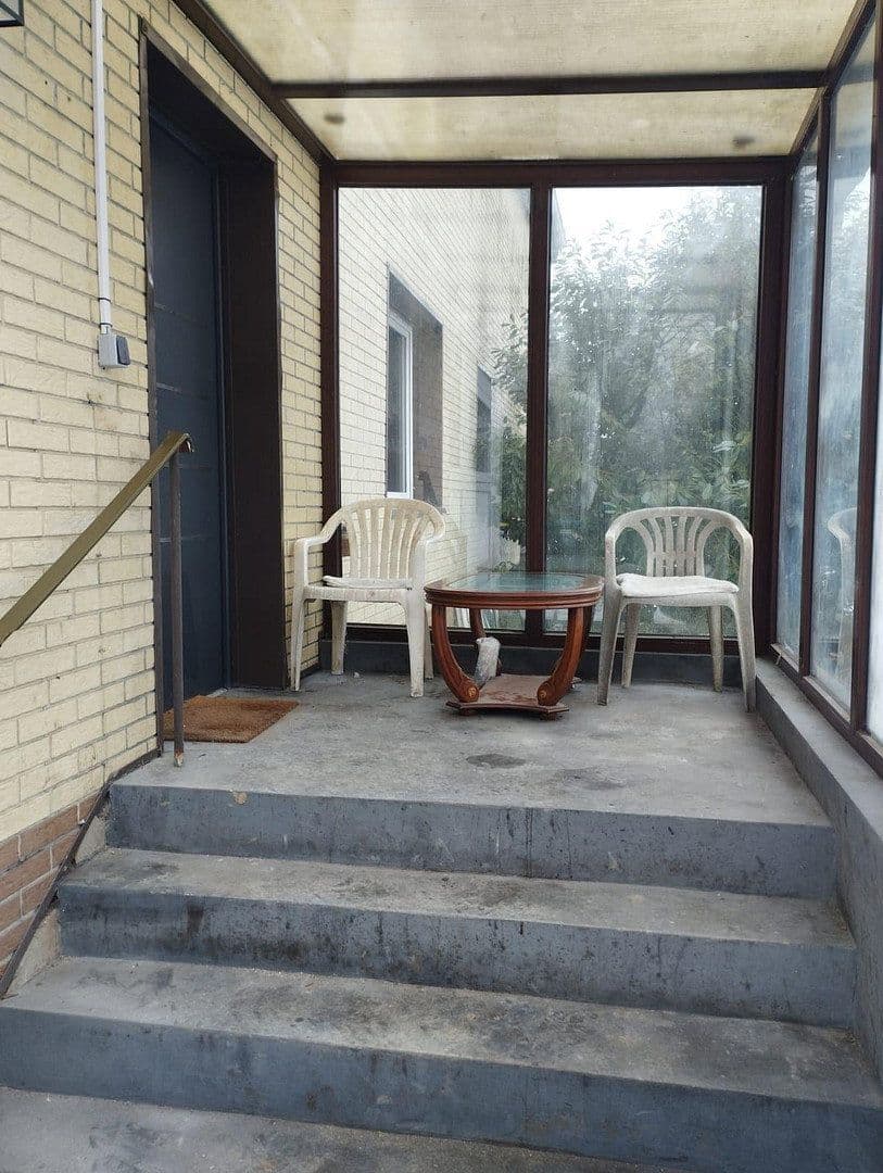 Prenájom domu 500 m², pozemek 2.500 m², Eichstädter Chaussee 12, Oberkrämer, Brandenbursko Prenájom domu 500 m², pozemek 2.500 m², Eichstädter Chaussee 12, Oberkrämer, Brandenbursko