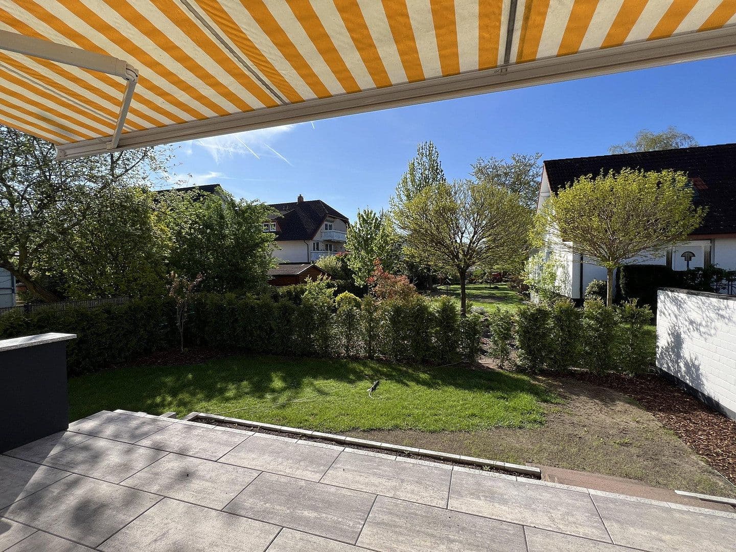 Prenájom domu 132 m², pozemek 400 m², Rödermark, Hesensko Prenájom domu 132 m², pozemek 400 m², Rödermark, Hesensko
