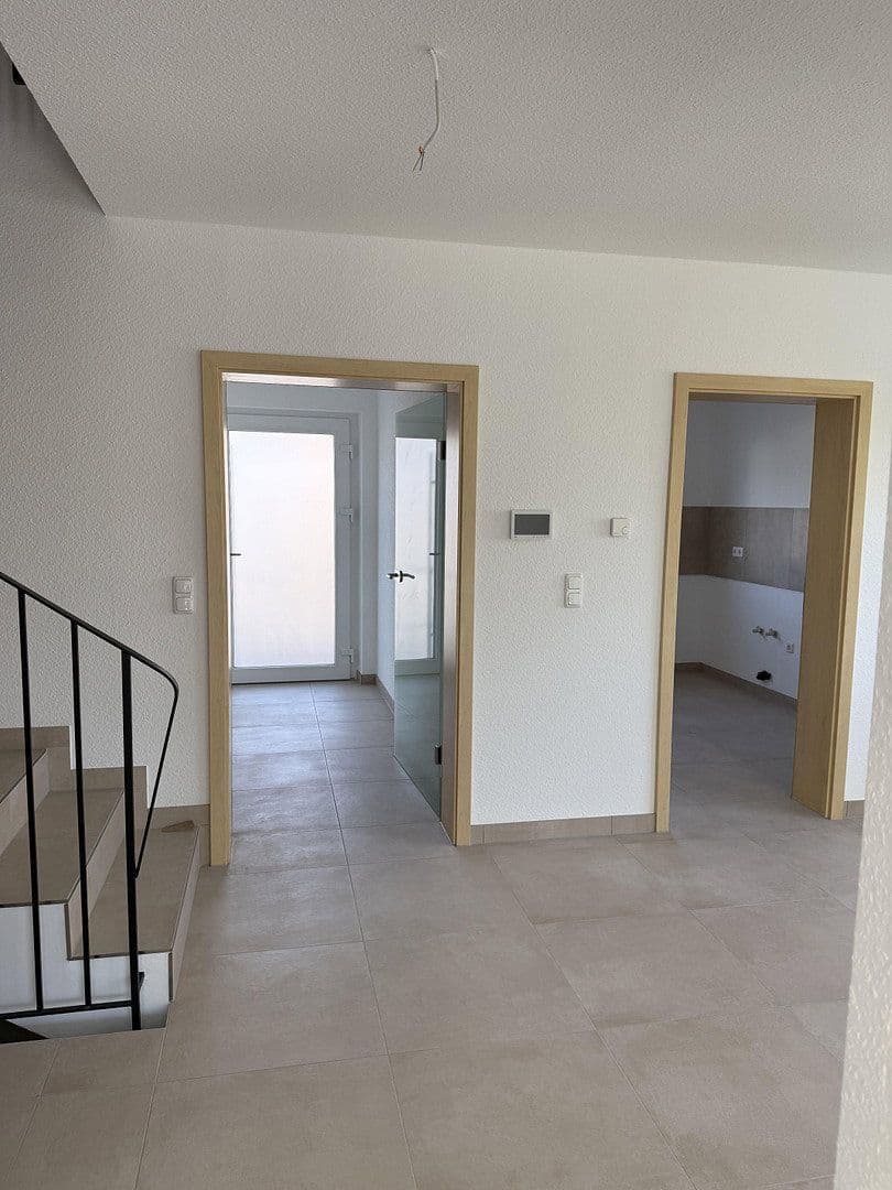Prenájom domu 132 m², pozemek 400 m², Rödermark, Hesensko Prenájom domu 132 m², pozemek 400 m², Rödermark, Hesensko